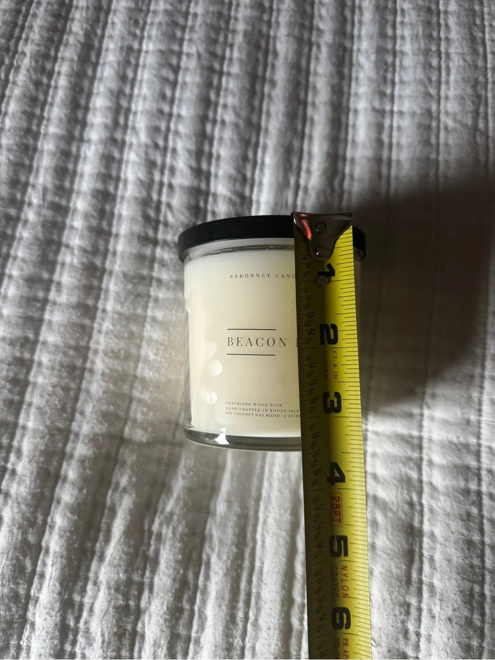 Sakonnet Candle Co Beacon Hill Scented Soy Coconut Wax Candle 9 oz Wood Wick NWT